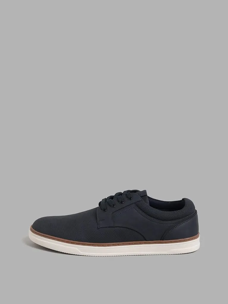 SOLEPLAY Navy Casual Sneakers