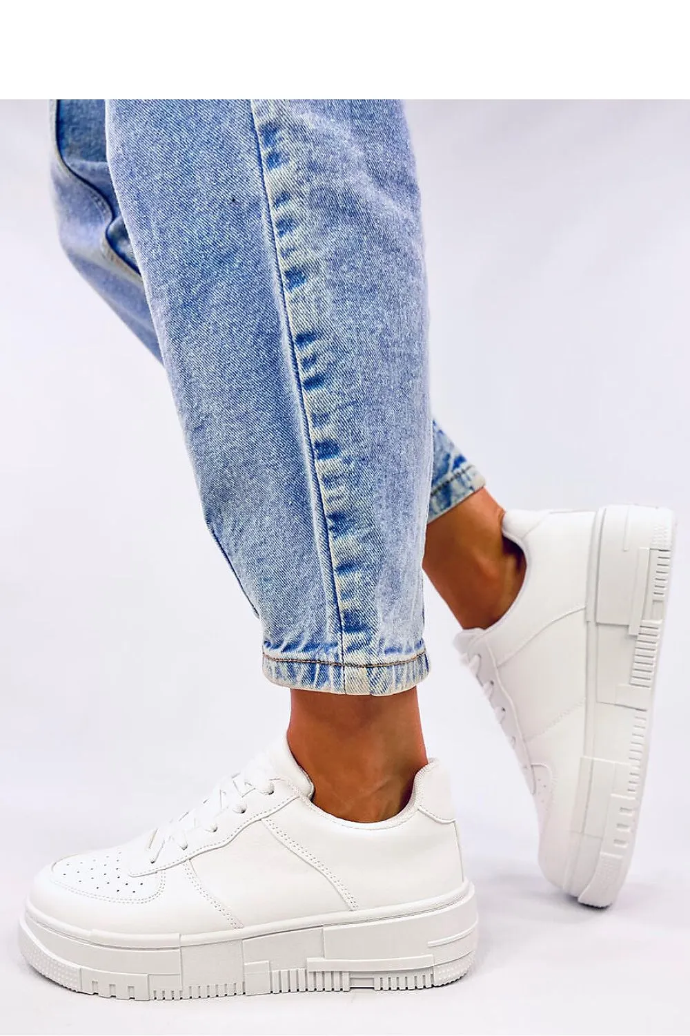 TEEK - All White Classic Low Top Sneakers